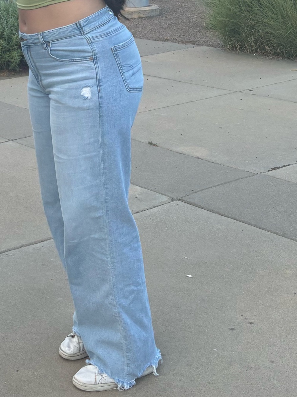 American Eagle Light Wash Jeans
